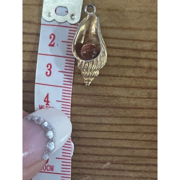 Vintage 80’s or Older Shell with Goldstone Pendant - Picture 6 of 7